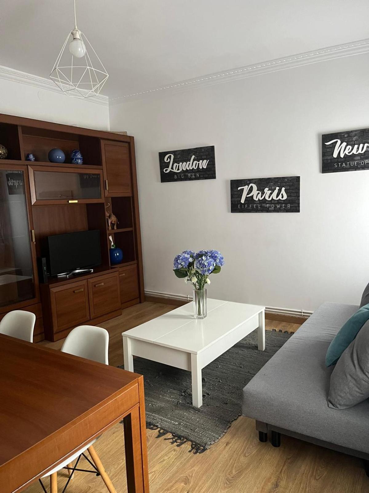 Bajo Al Lado Del Ayuntamiento Apartamento Santander Exterior foto